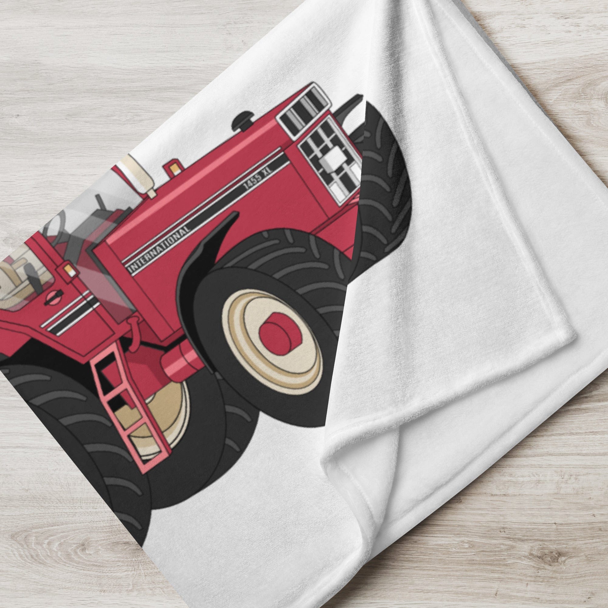 The Tractor Mugs Store IHC 1455 XL | Throw Blanket Quality Farmers Merch