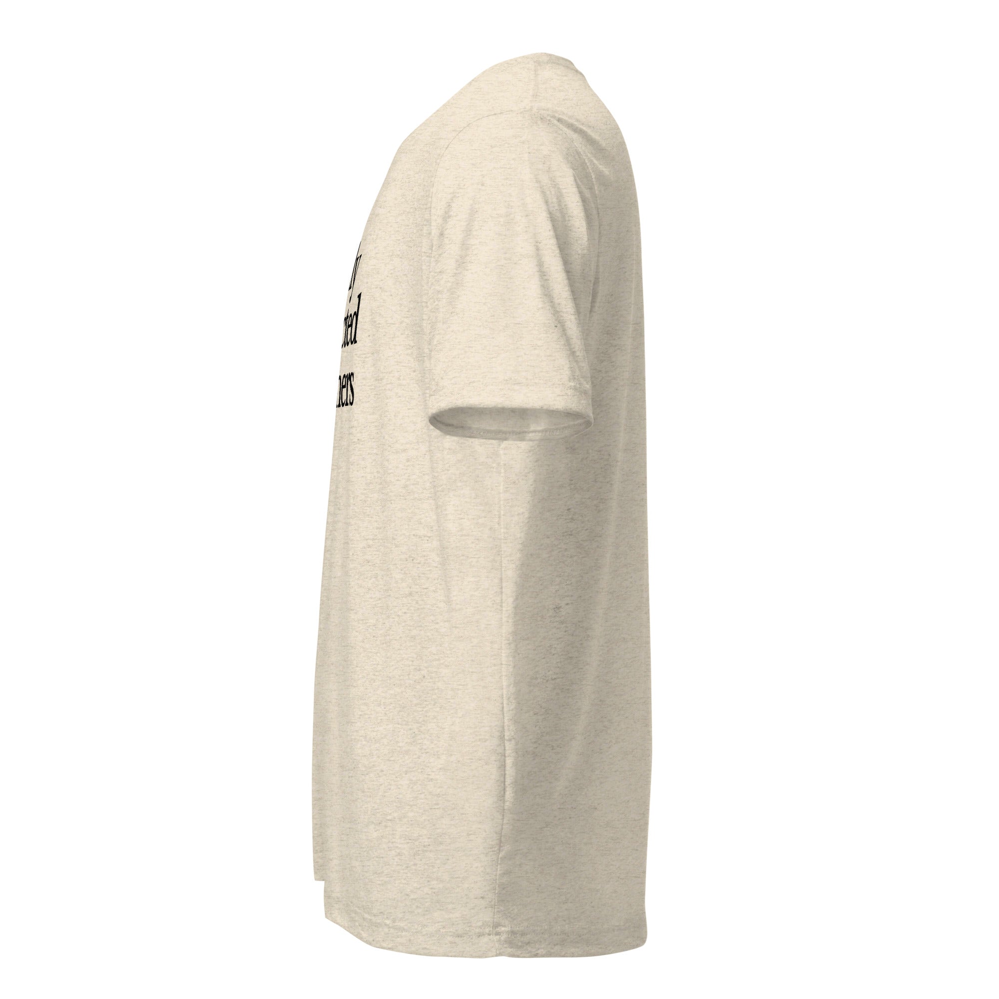 The Tractor Mugs Store T-Shirt EASILY ATTRACTED TO FARMERS | T-shirt Quality Farmers Merch