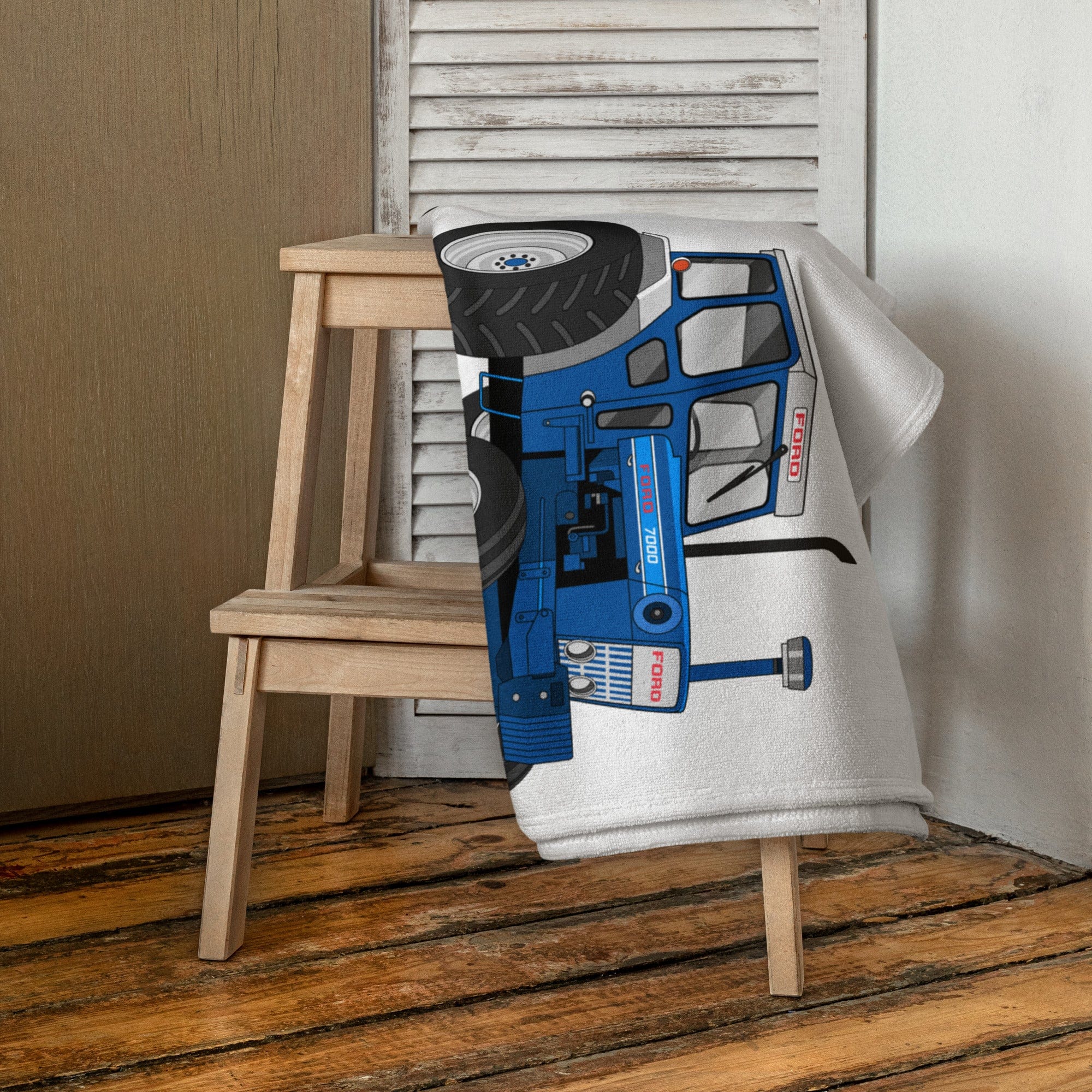 The Tractors Mugs Store Ford 7000 | Towel Quality Farmers Merch