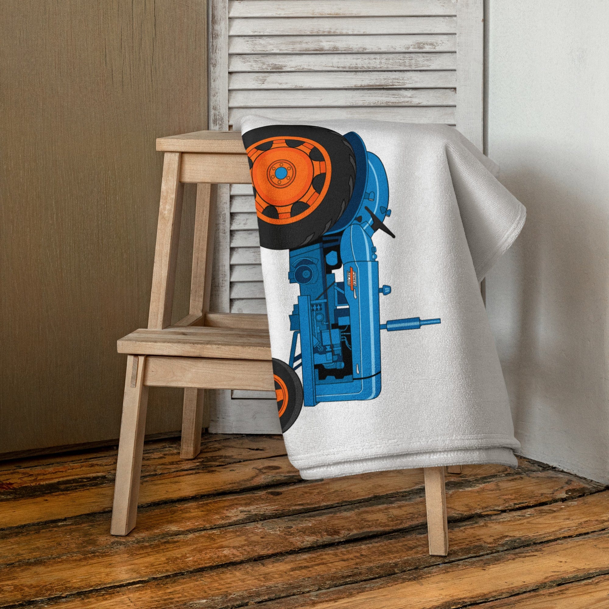 The Tractors Mugs Store Fordson Super Major | Towel Quality Farmers Merch