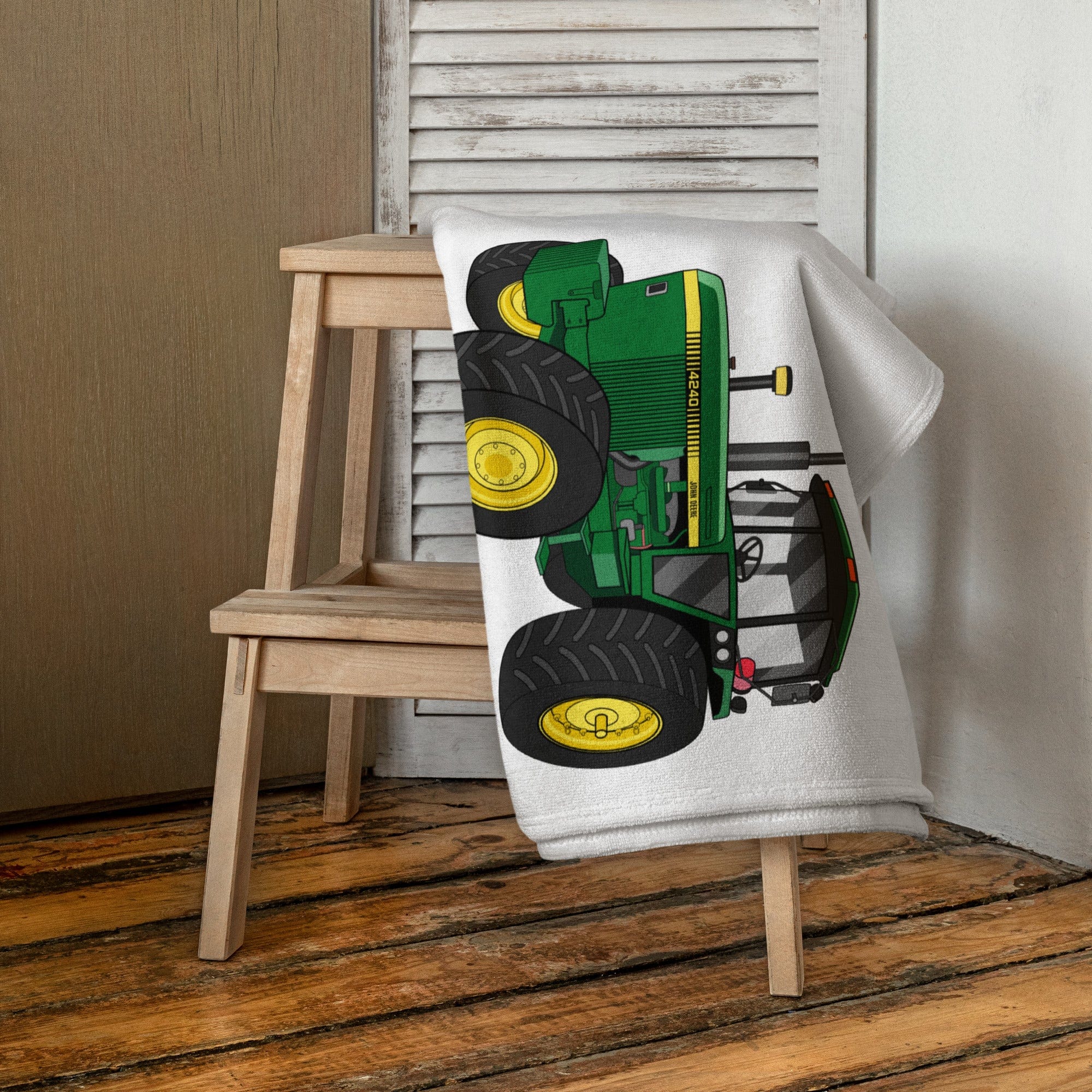 The Tractors Mugs Store John Deere 4240 | Towel Quality Farmers Merch