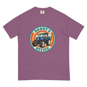 The Tractor Mugs Store Berry New Holland T7.225 DADDY'S OFFICE Retro | Unisex Premium T-shirt Quality Farmers Merch