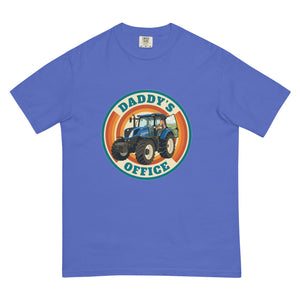 The Tractor Mugs Store Flo Blue New Holland T7.225 DADDY'S OFFICE Retro | Unisex Premium T-shirt Quality Farmers Merch