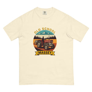 The Tractor Mugs Store Ivory / S Massey Ferguson 135 OLD SCHOOL MASSEY Outdoor | Unisex Premium T-shirt Quality Farmers Merch