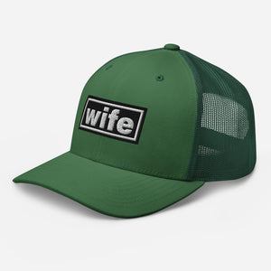 The Tractor Mugs Store Oasis Style Retro Wife | Trucker Cap Quality Farmers Merch