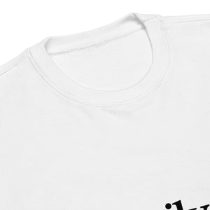 The Tractor Mugs Store Sweatshirt EASILY ATTRACTED TO FARMERS | Unisex Premium Sweatshirt Quality Farmers Merch
